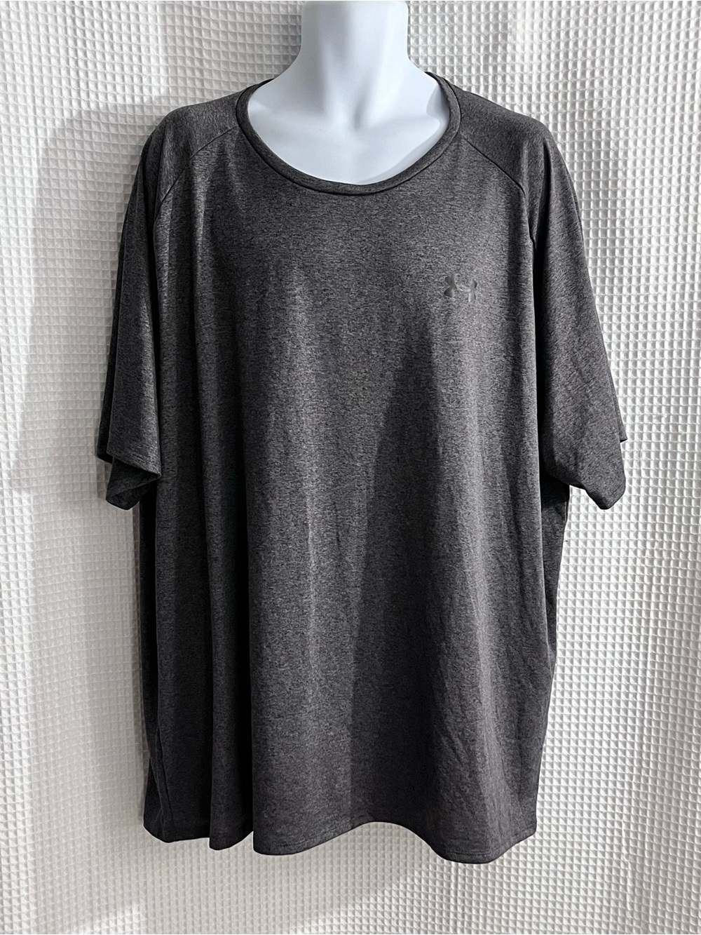 Under Armour Men's Charcoal Performance Tee size 4XL